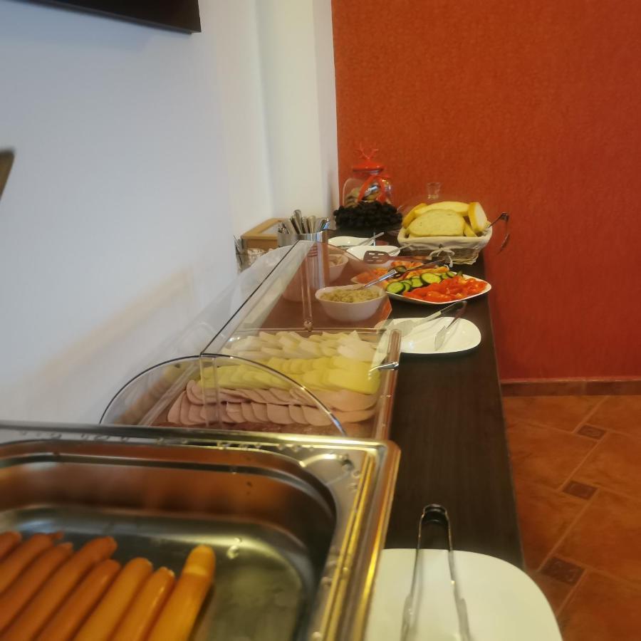 Pensiunea Rasnov Buitenkant foto